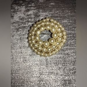 Vintage 1950s Pearl Rosette Brooch